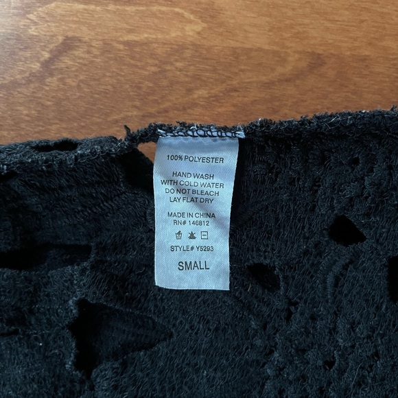 Textured Black Gothic Flower Top - Picture 8 of 10